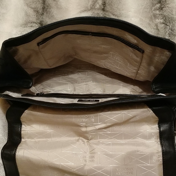 Badgley Mischka Shoulder Bag - Picture 8 of 11